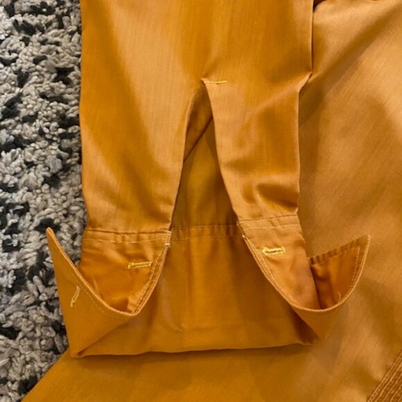 Vintage Arrow Terricota Formal Wear Shirt 16-33 Made in Canada. Orange ruffles - Picture 7 of 13